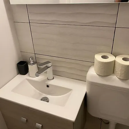 Posestvo Tmzek Nyaraló